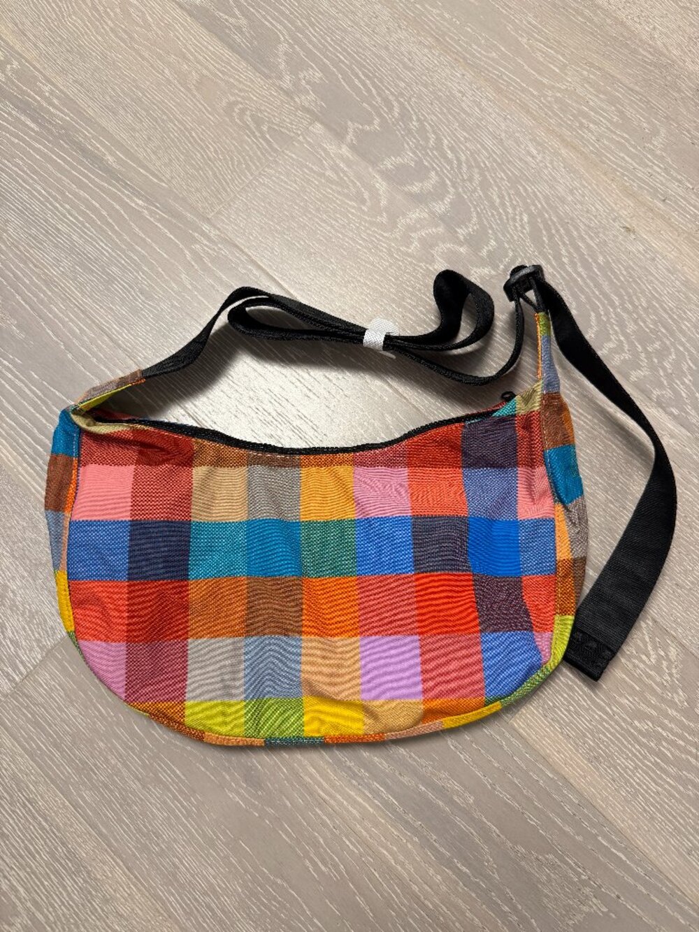 NWT Baggu Madras Medium Nylon Crescent Bag